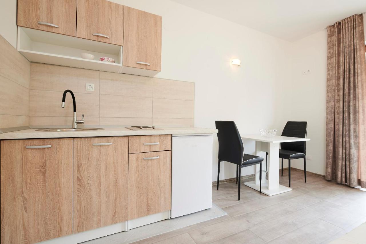Cutan Appartement Trogir Buitenkant foto