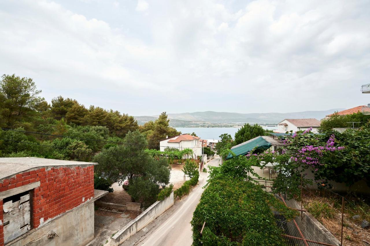 Cutan Appartement Trogir Buitenkant foto
