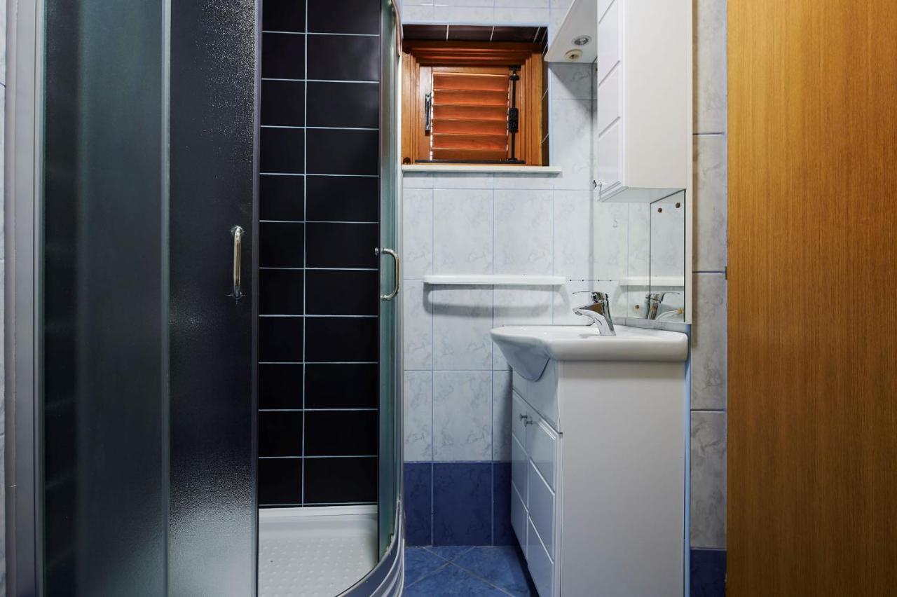 Cutan Appartement Trogir Buitenkant foto