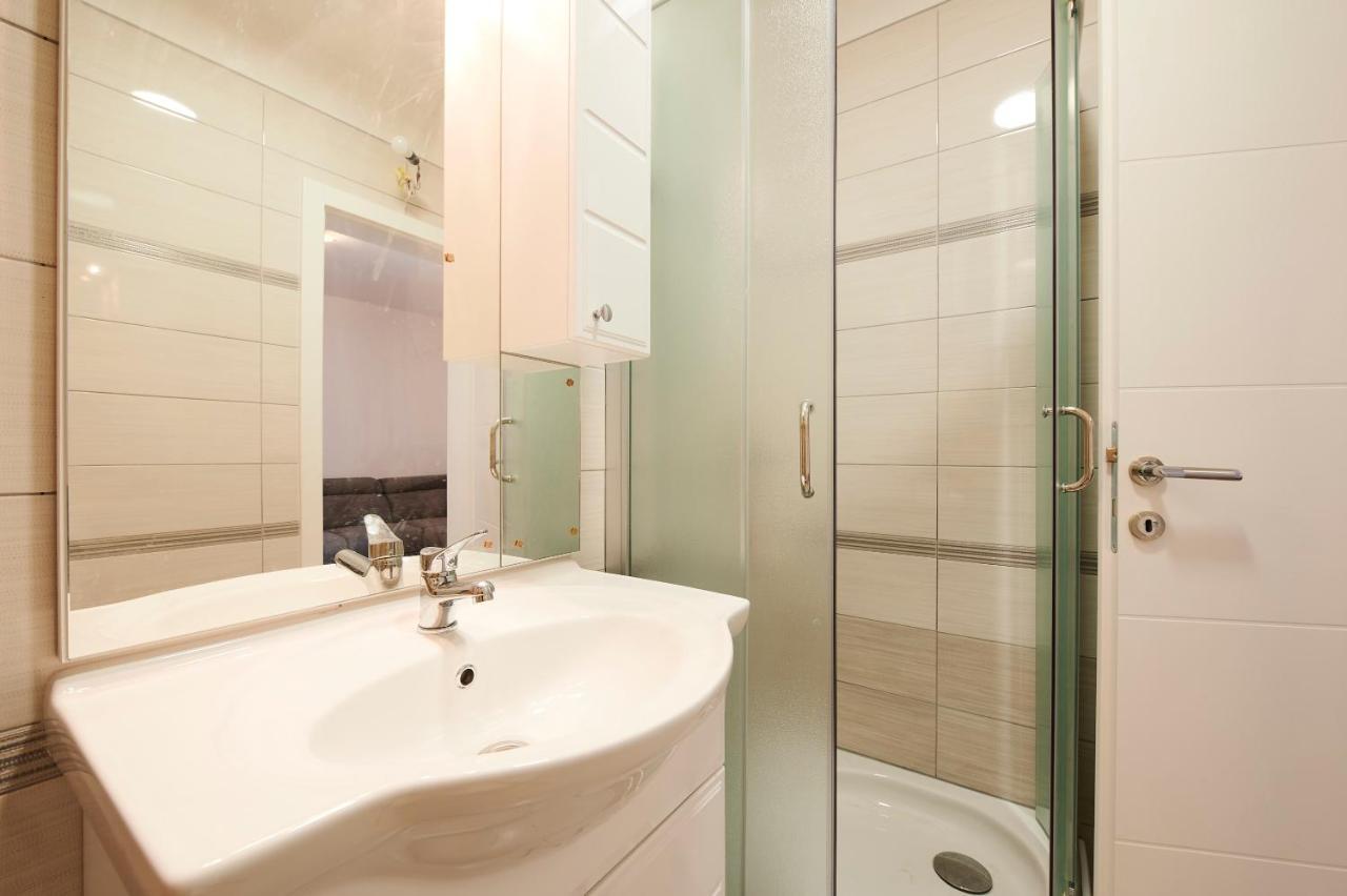 Cutan Appartement Trogir Buitenkant foto