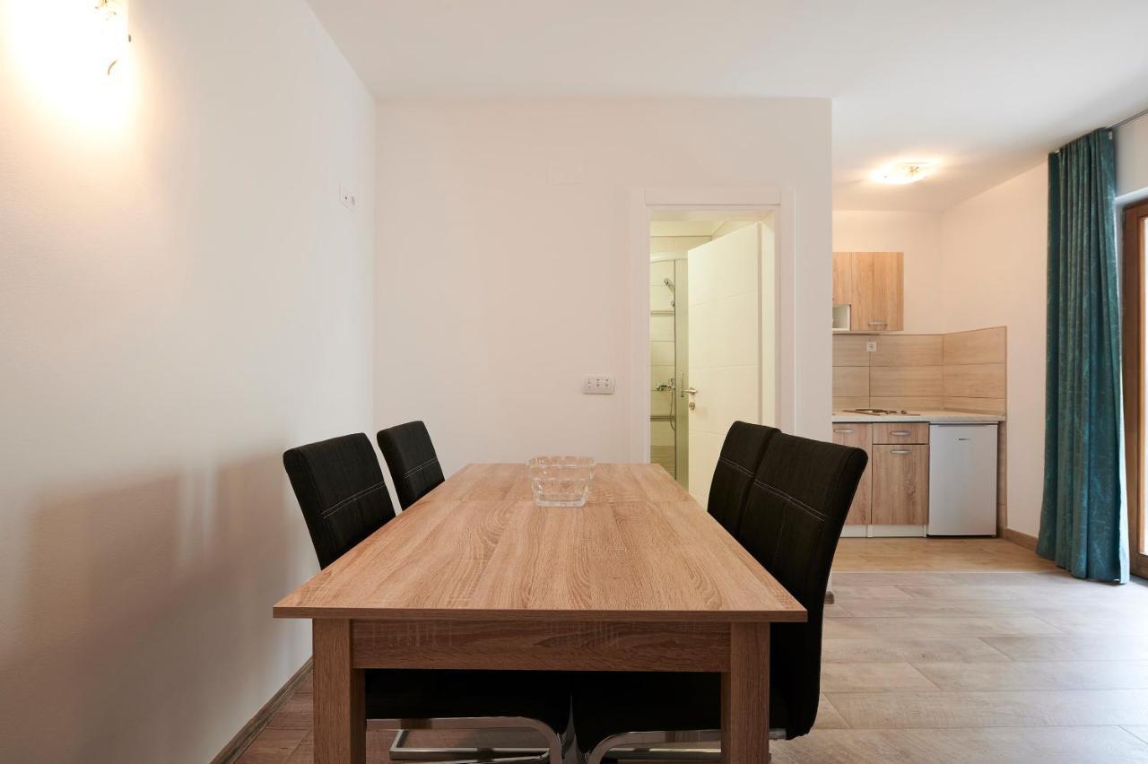 Cutan Appartement Trogir Buitenkant foto